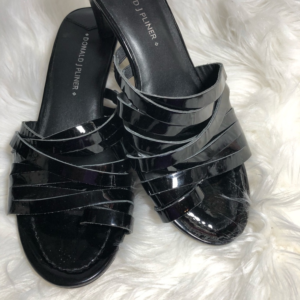 Donald J. Pliner Sandal.